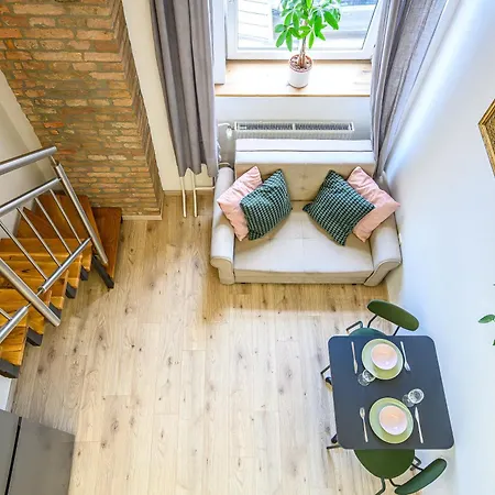 The Lovely Loft Apartma