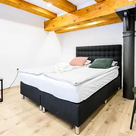 The Lovely Loft Apartman *